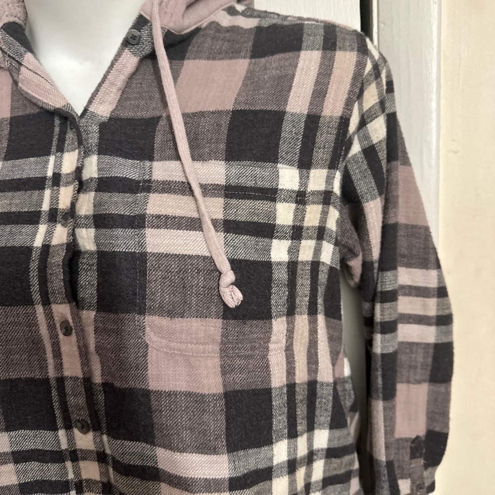 AE American Eagle Plaid Hooded Flannel Small Sherpa Lined Pink  Grey Womens - Picture 4 of 10